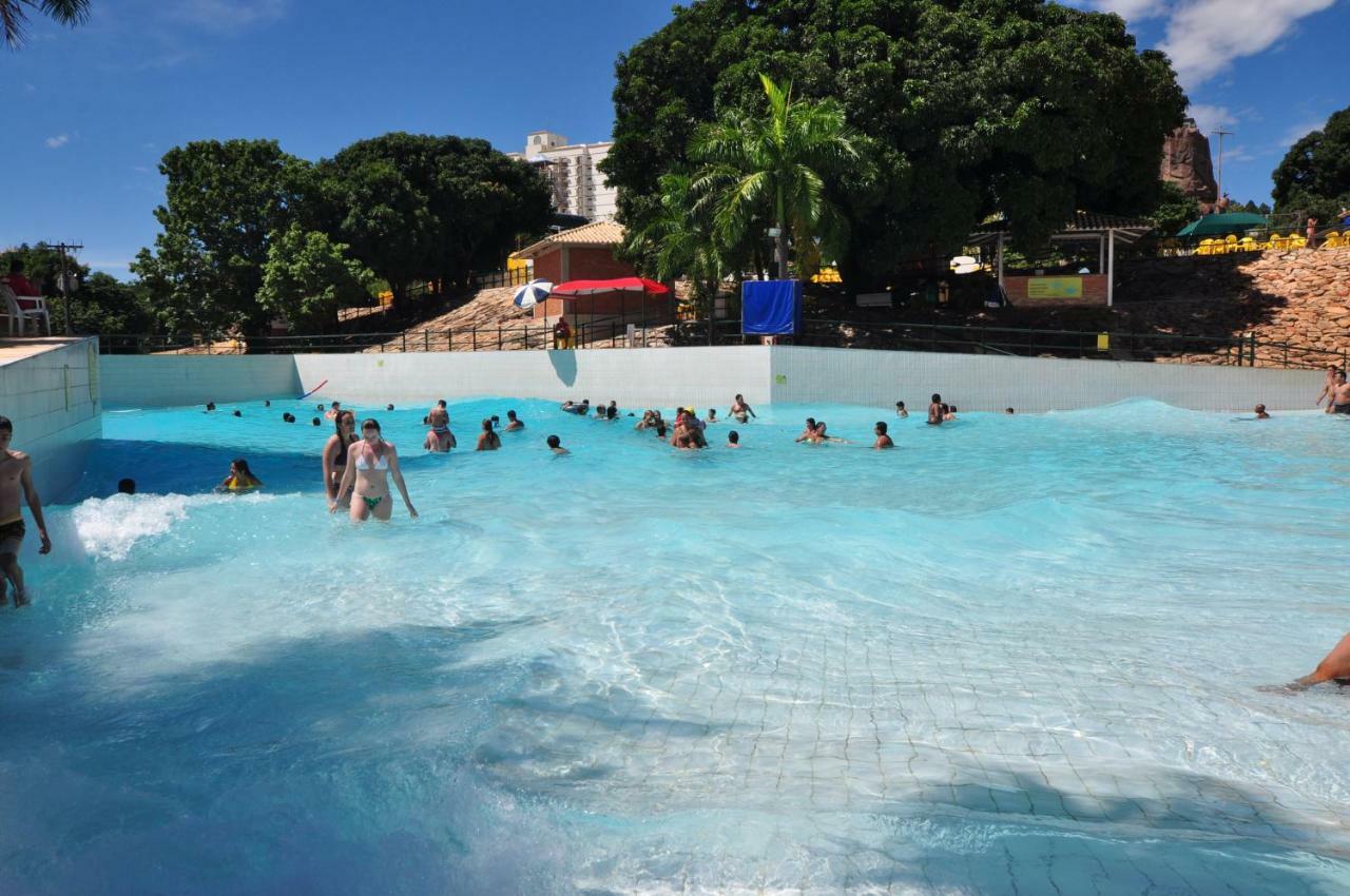 Piazza Acesso Ao Acqua Park Diroma Caldas Novas Leilighet Eksteriør bilde